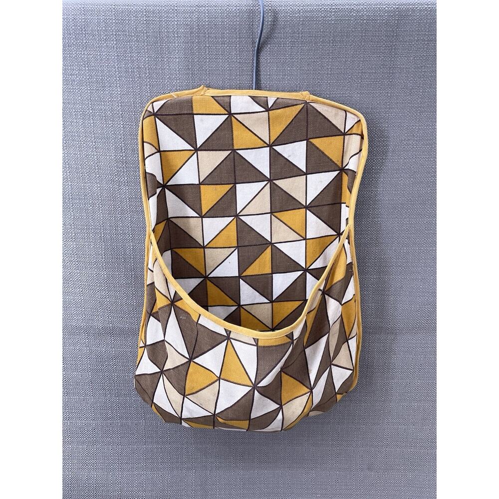Vintage Clothespin Bag Holder w/ Pins – Retro Orange Yellow Geometric Pattern